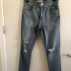 721 High Rise Skinny Jean